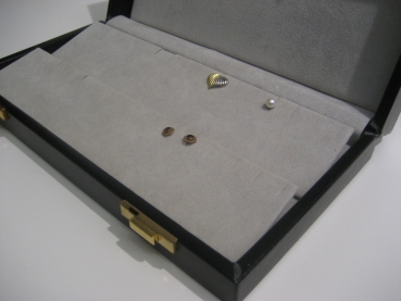 Box for 16 Pairs of Earrings