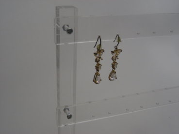 Ladder for 15 pairs of earrings