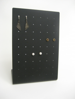 Display for 27 pairs of studs