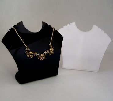 Necklet stand for 3 pcs.