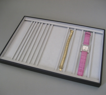 Tray with 12 movable dividers